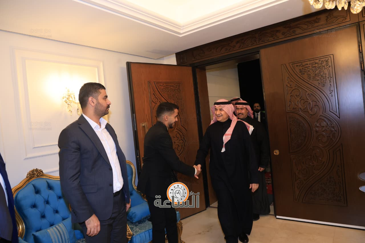 Madar Al-Saa Images 0.36088697859143126