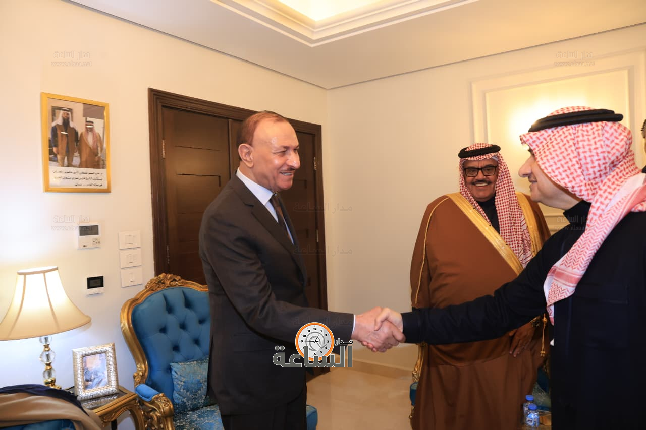 Madar Al-Saa Images 0.0943142097240739