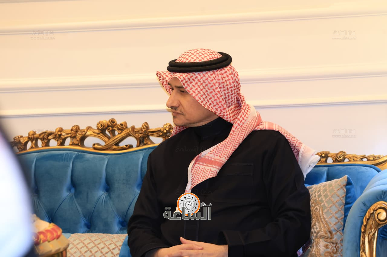 Madar Al-Saa Images 0.9420461250961457