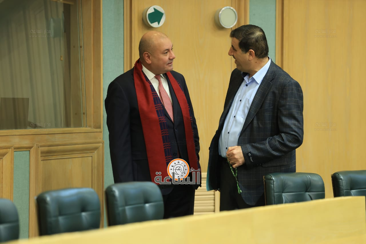 Madar Al-Saa Images 0.5942898903841161