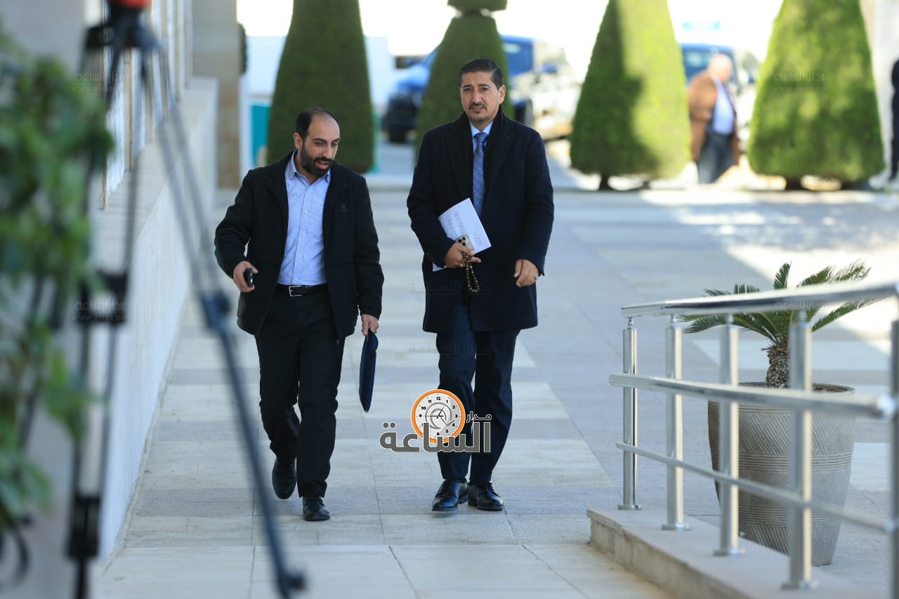 Madar Al-Saa Images 0.8045702273654907