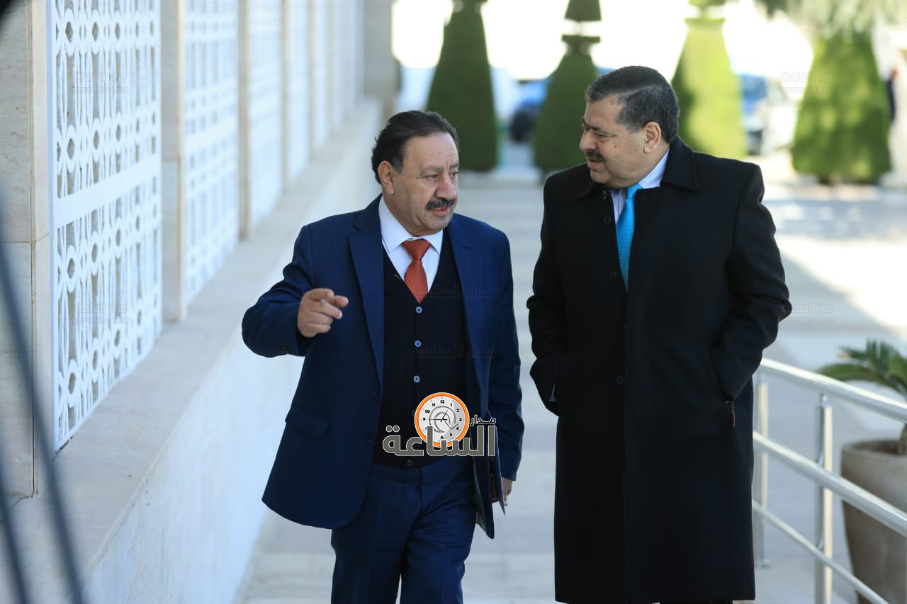 Madar Al-Saa Images 0.8251047006208799