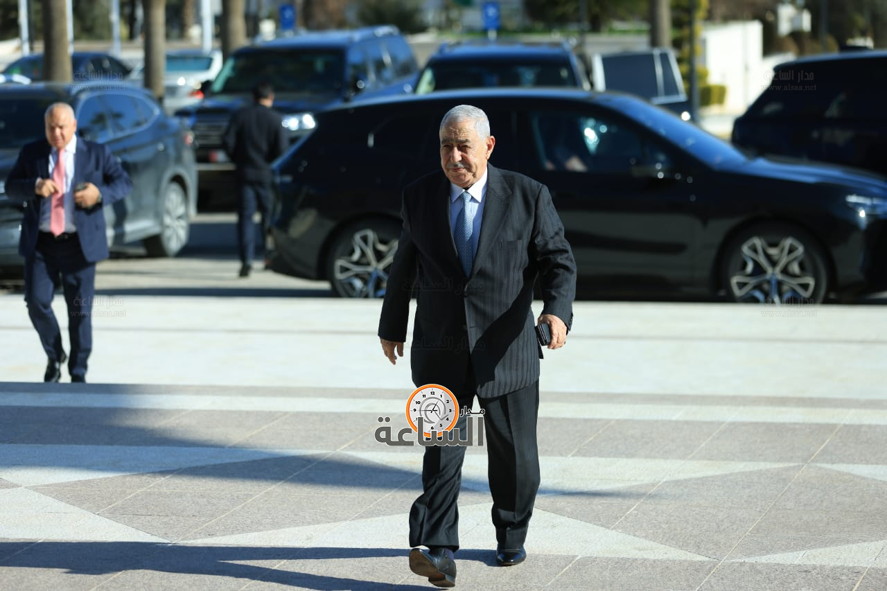 Madar Al-Saa Images 0.02514363286900556