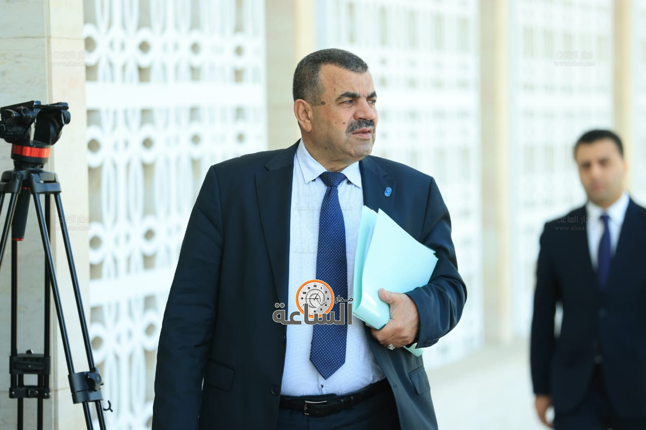 Madar Al-Saa Images 0.9444156041972267