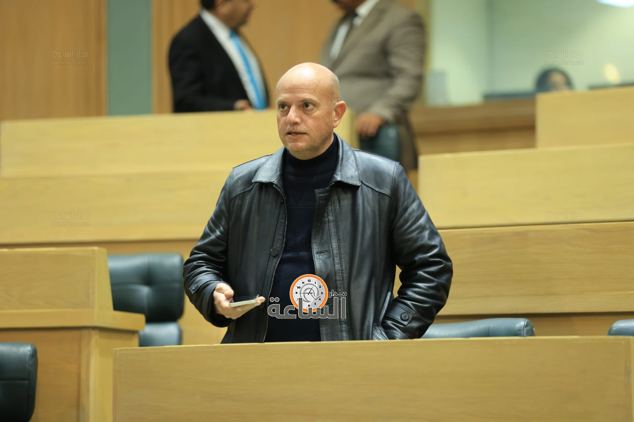 Madar Al-Saa Images 0.909298403847287