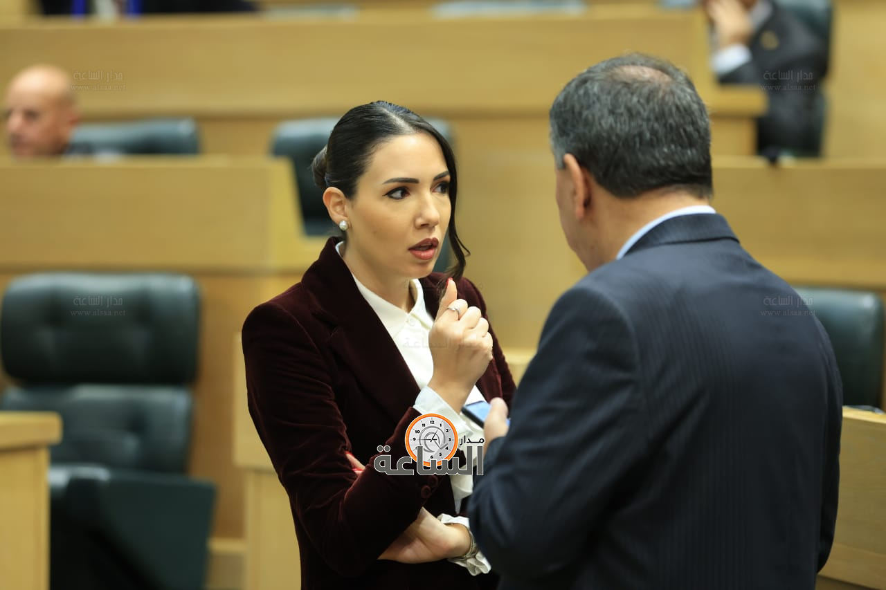 Madar Al-Saa Images 0.44016966205663577