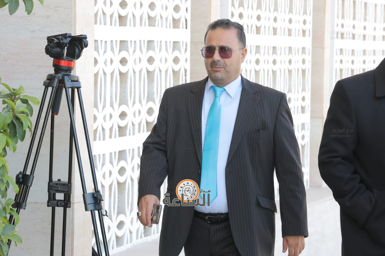 Madar Al-Saa Images 0.24519878417419216