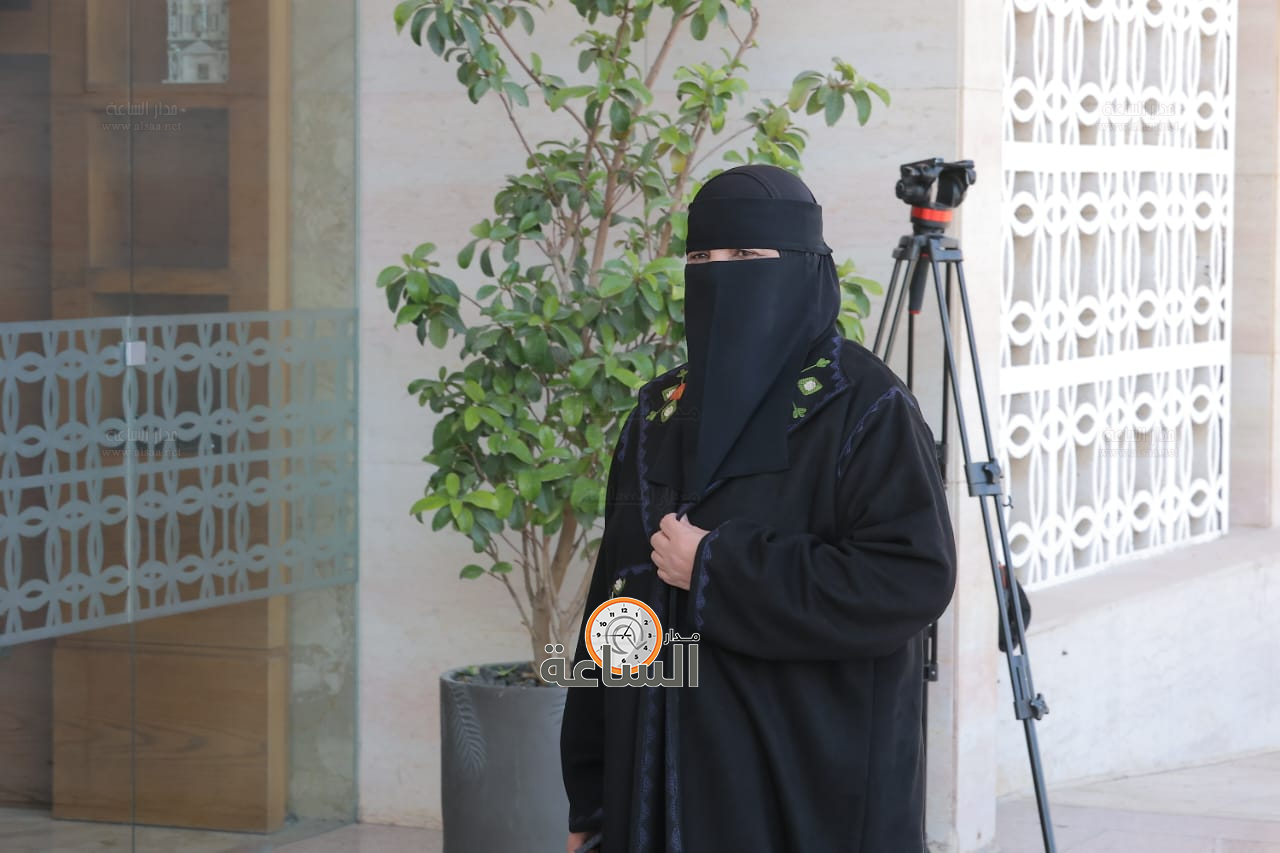 Madar Al-Saa Images 0.9072459377127273