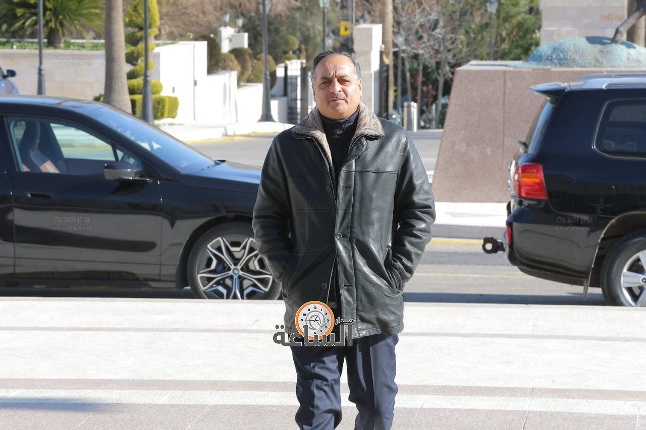 Madar Al-Saa Images 0.8671771703164715