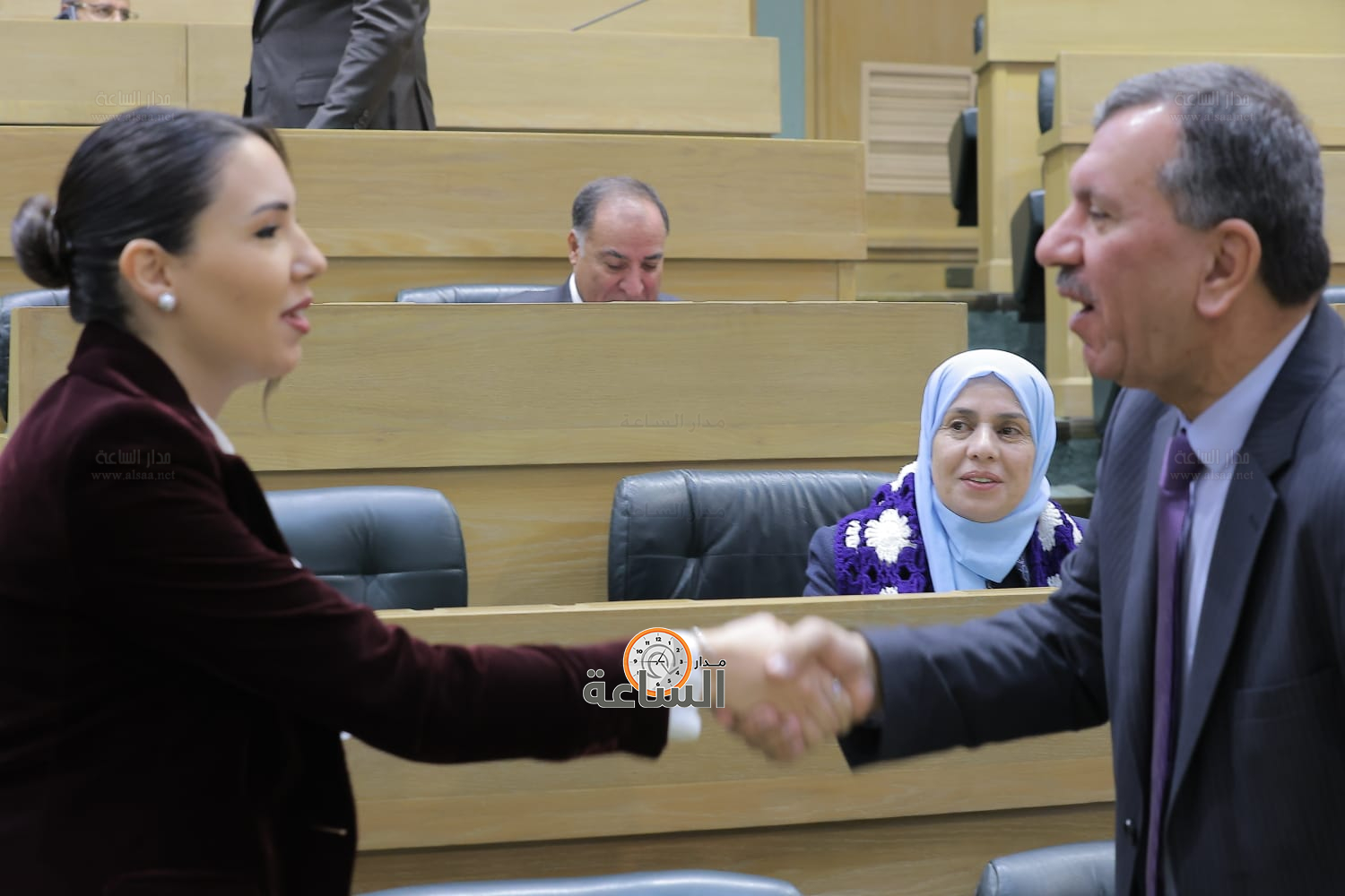 Madar Al-Saa Images 0.05954040654190207