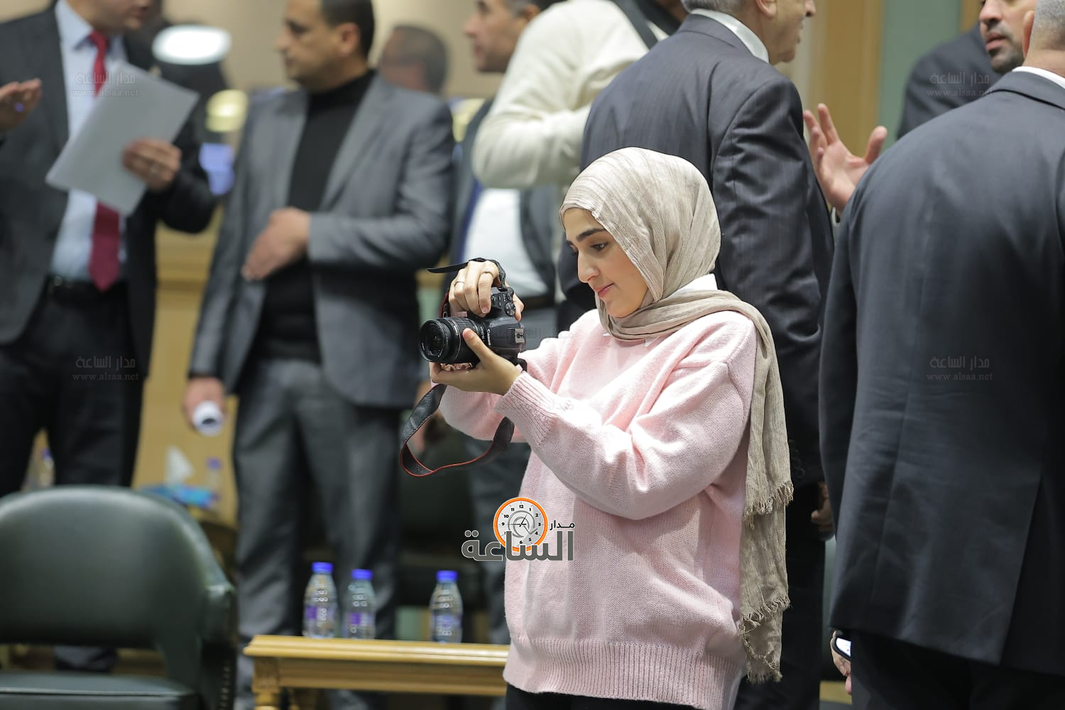 Madar Al-Saa Images 0.15974155563206938