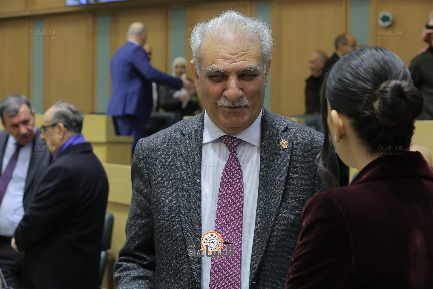 Madar Al-Saa Images 0.557338678113468