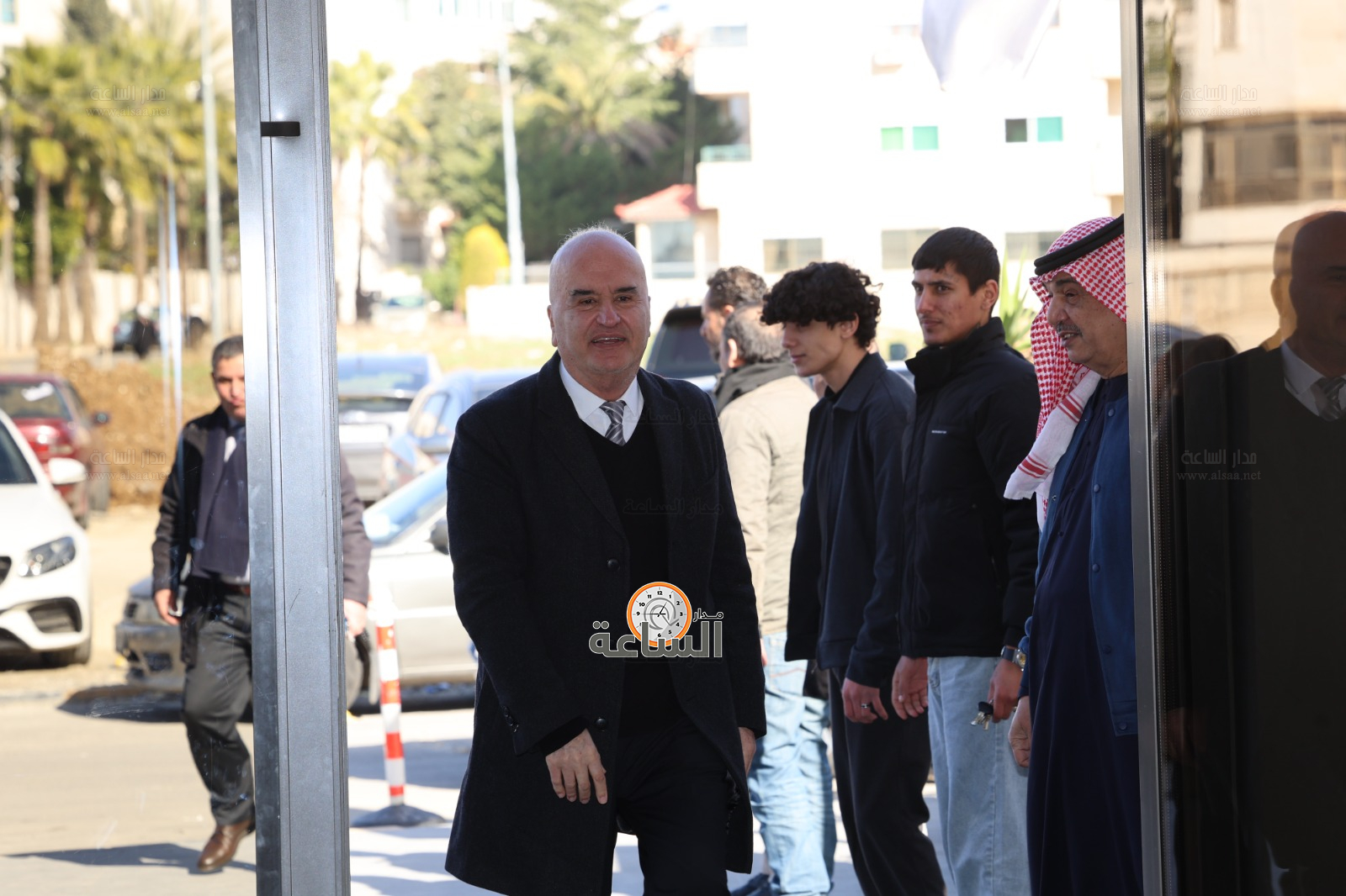 Madar Al-Saa Images 0.6436790730609897