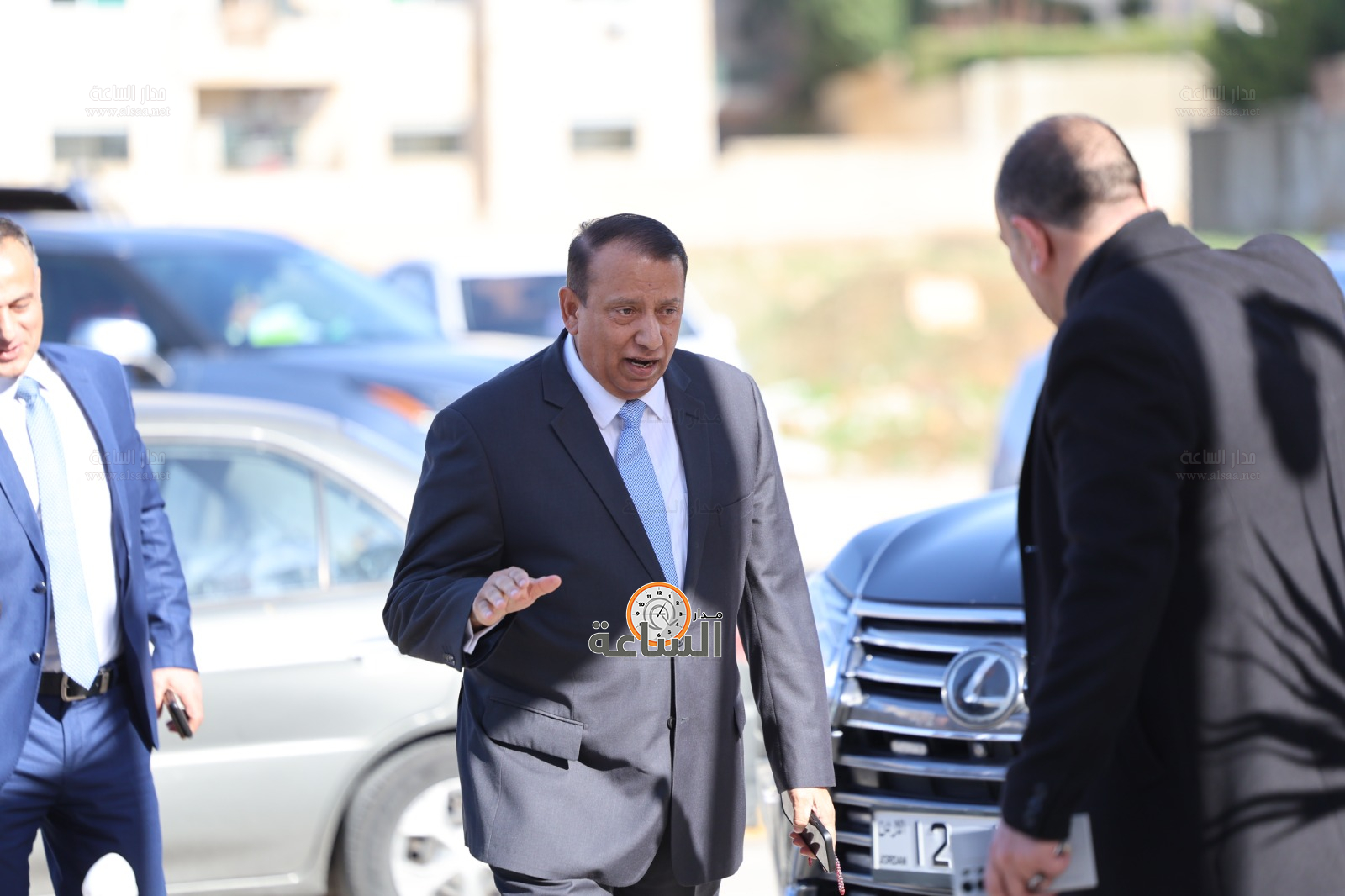 Madar Al-Saa Images 0.46192542851577933