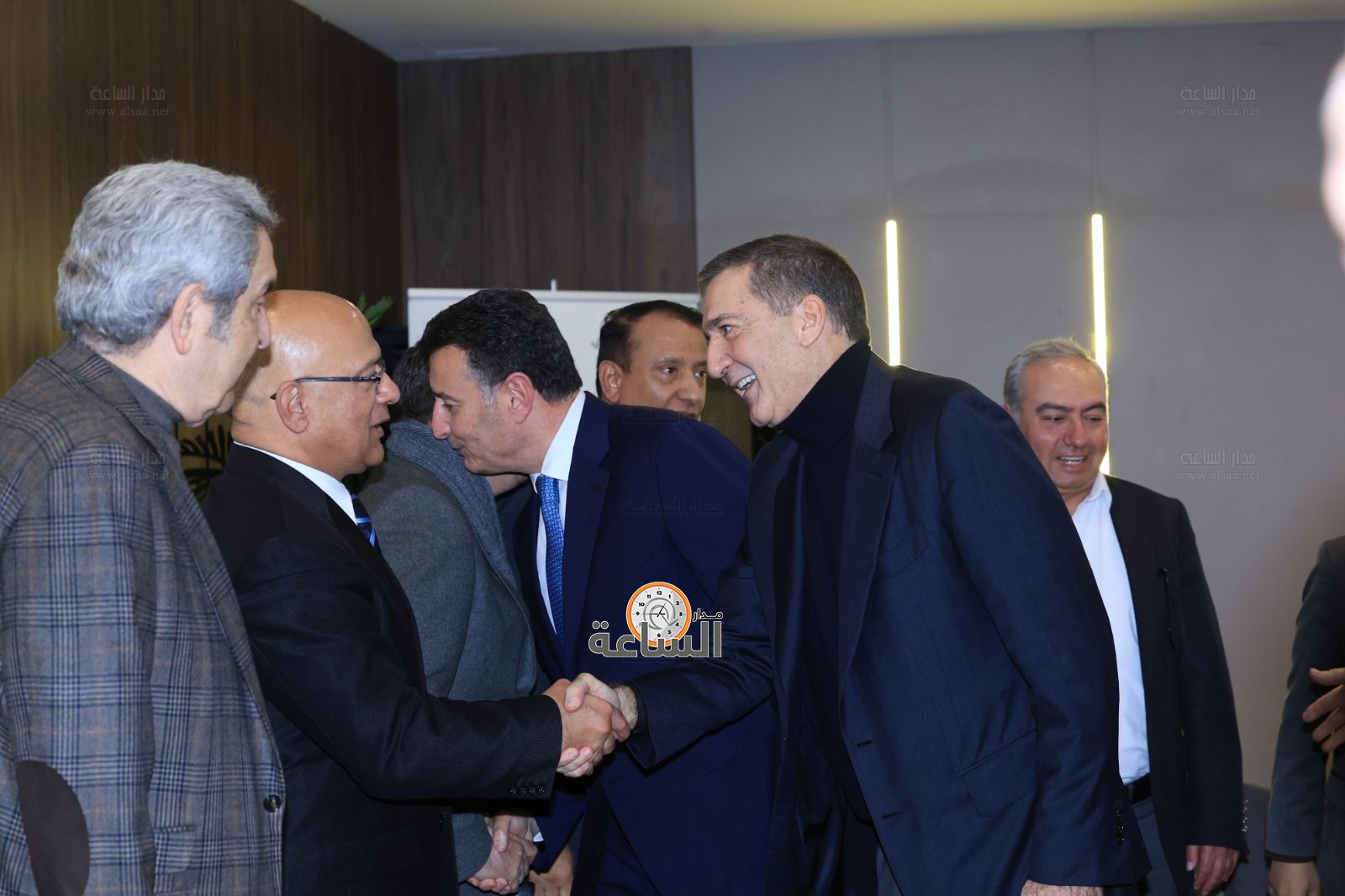 Madar Al-Saa Images 0.07389715233418981