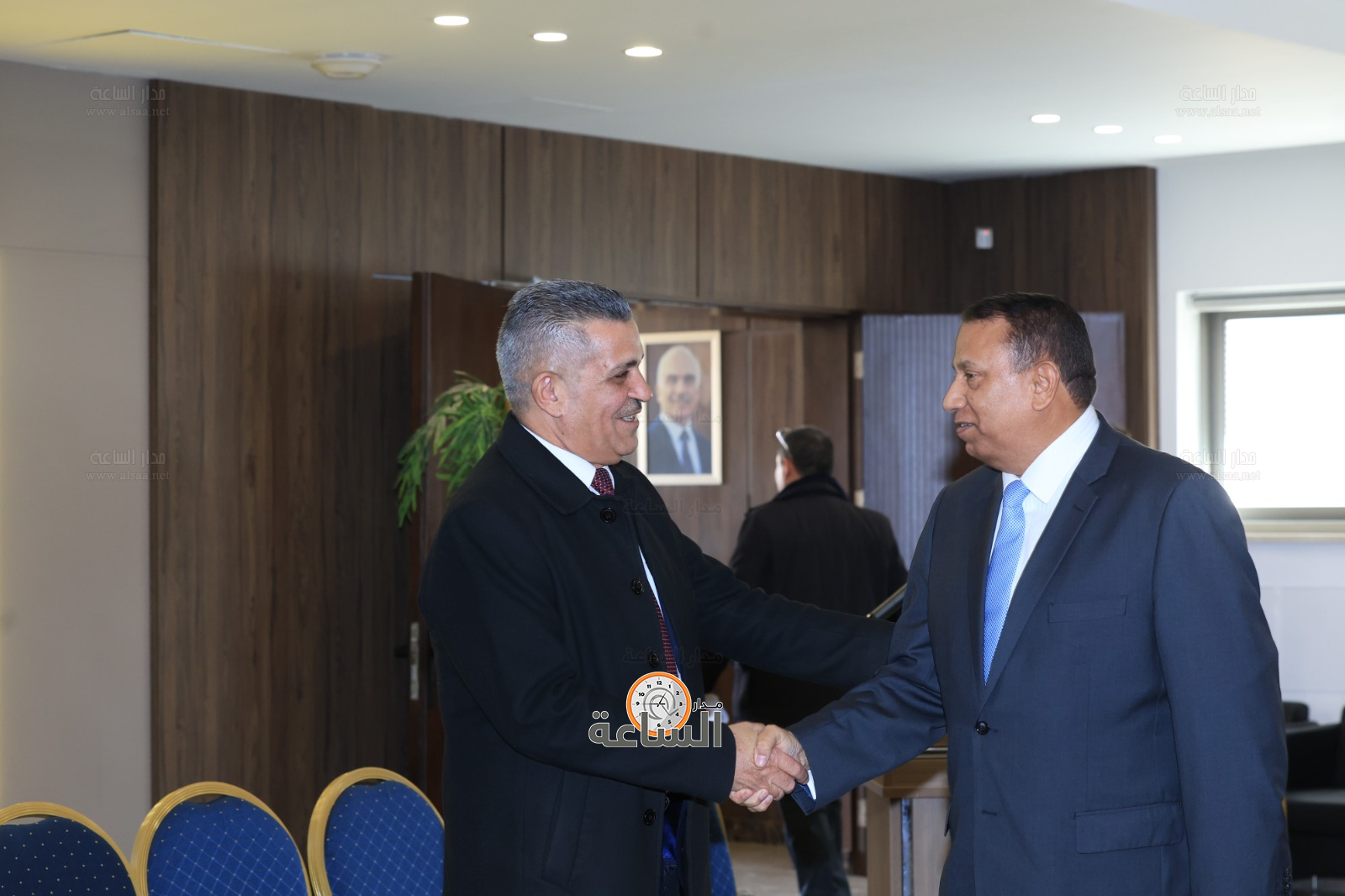 Madar Al-Saa Images 0.9843958525881943