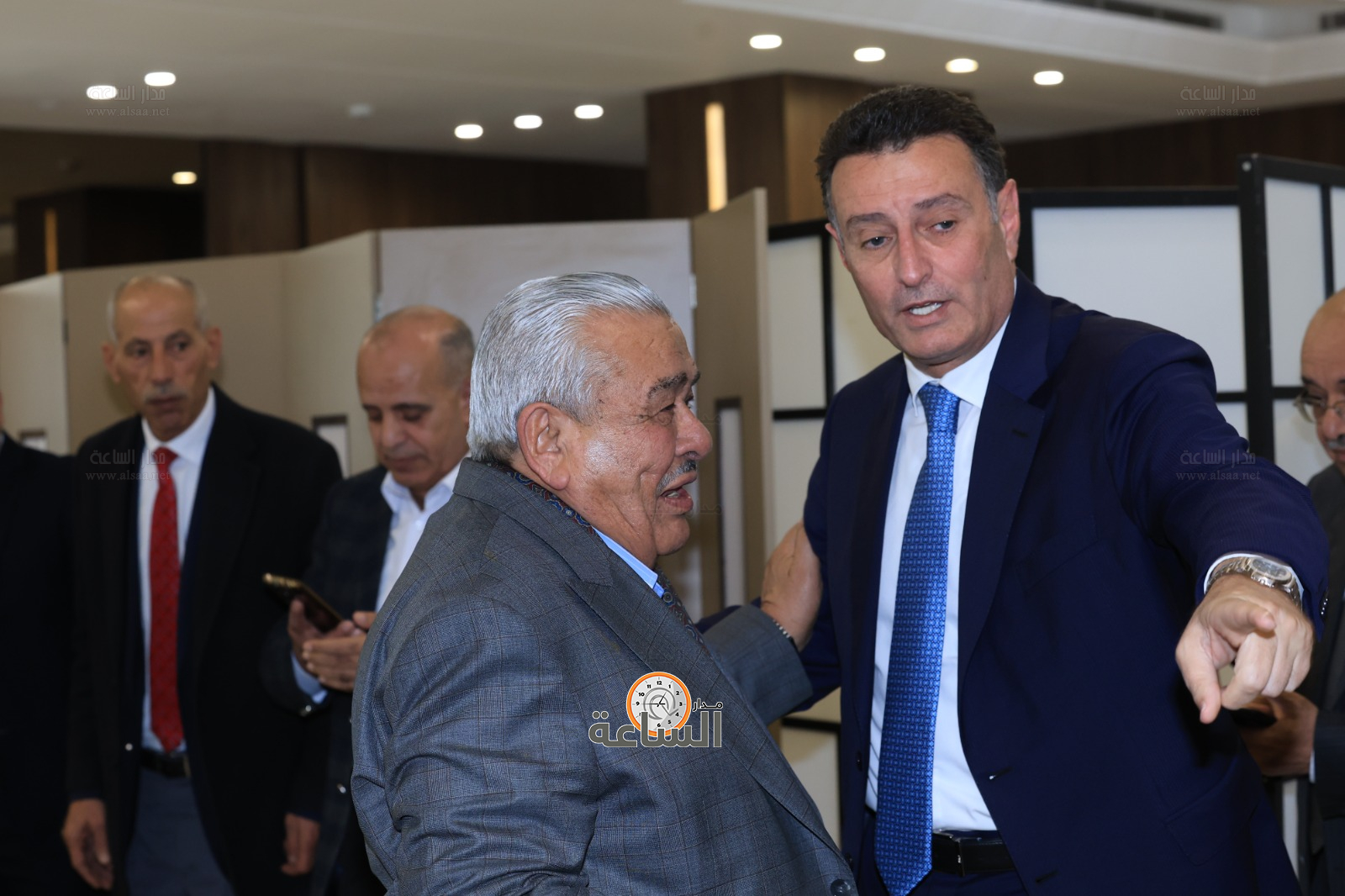 Madar Al-Saa Images 0.09549158033091765