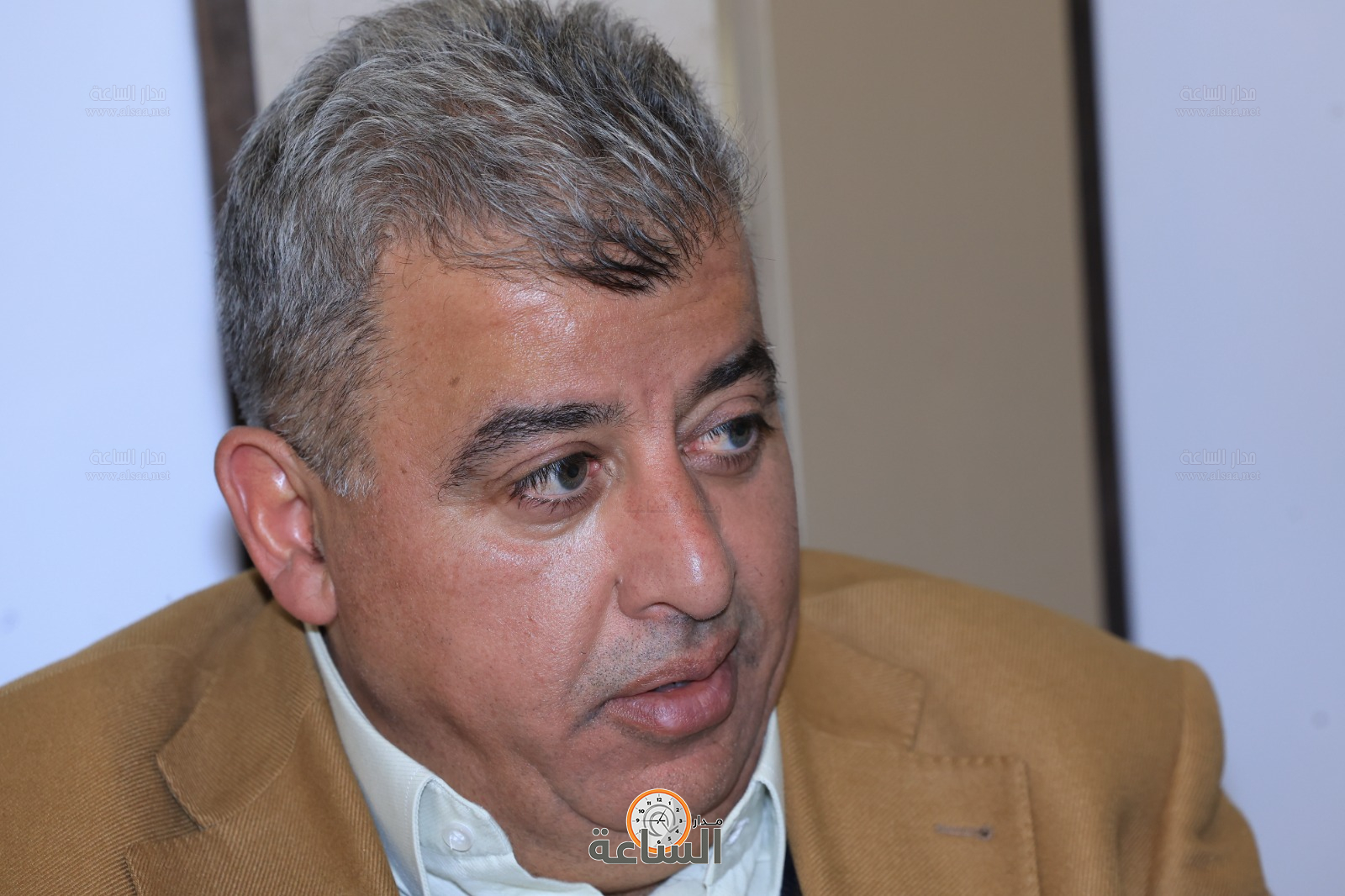 Madar Al-Saa Images 0.8590658390457393