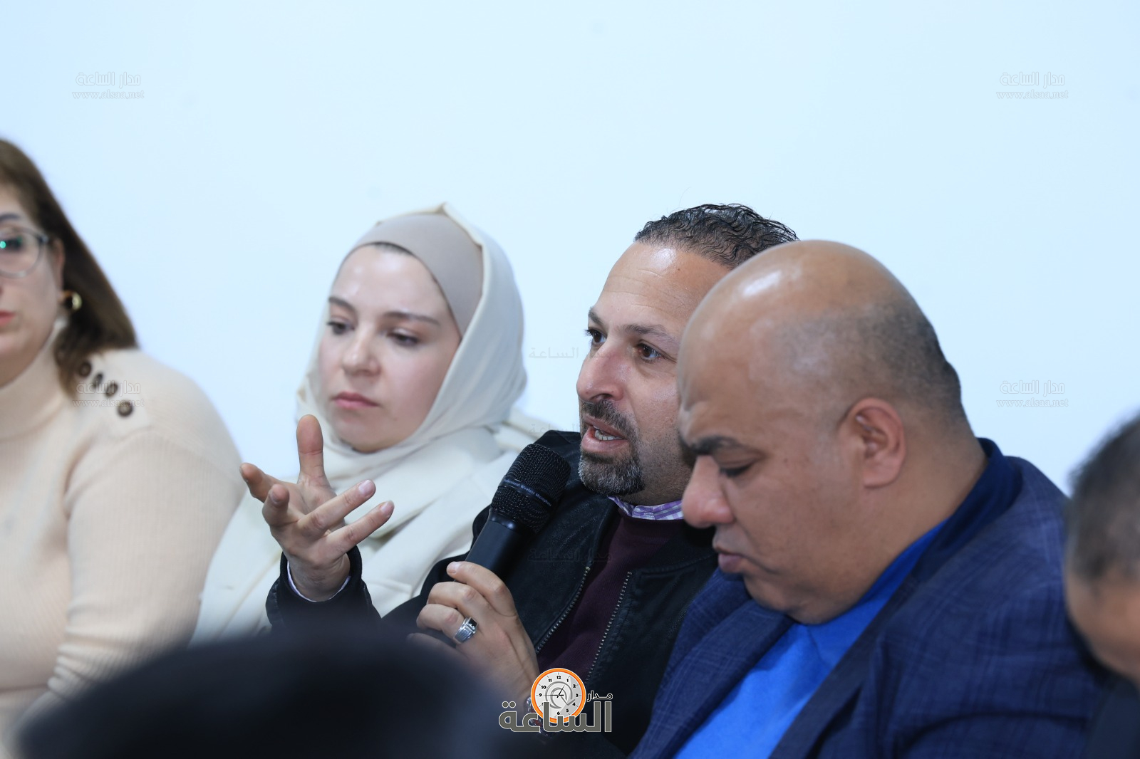 Madar Al-Saa Images 0.7744870401121792