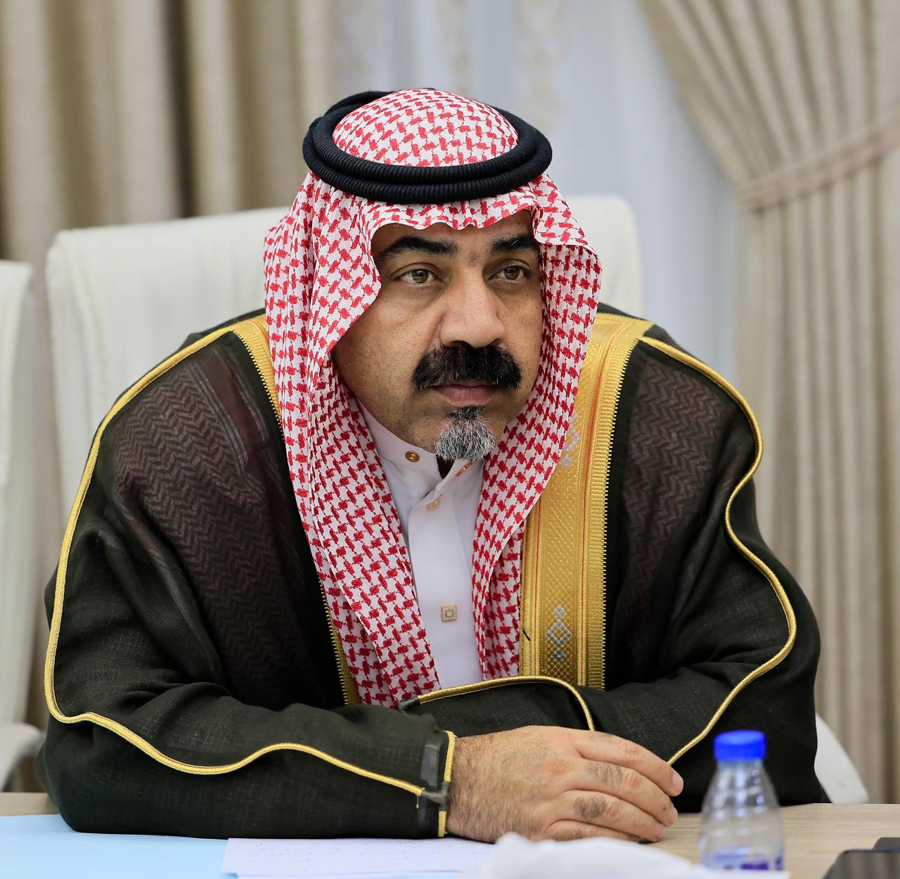 Madar Al-Saa Images 0.1668405032937761