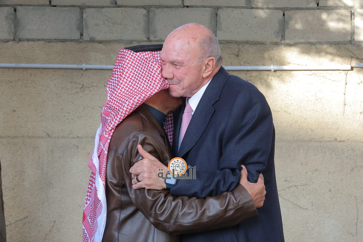 Madar Al-Saa Images 0.8729114817164211