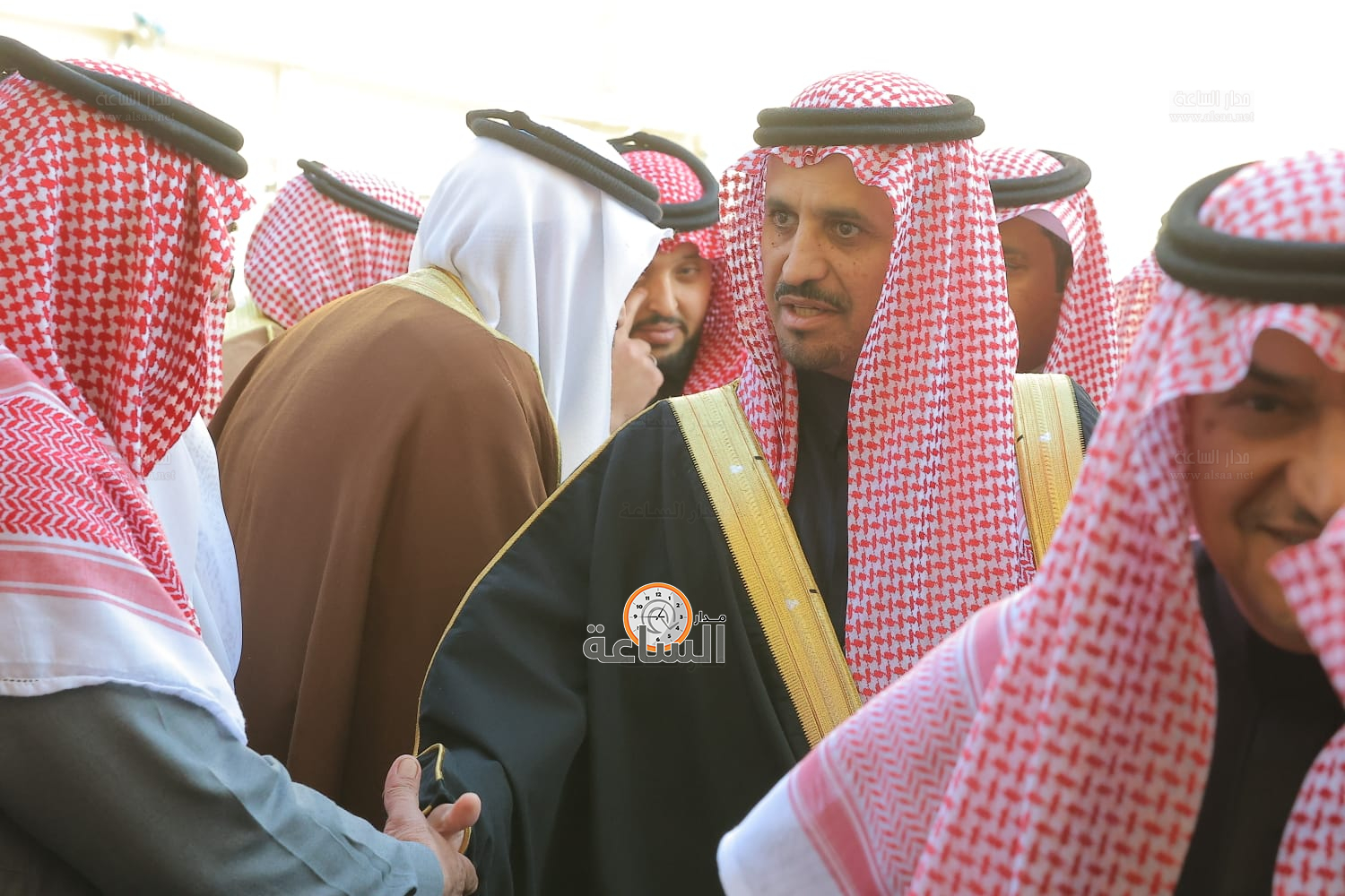 Madar Al-Saa Images 0.3722101704486379