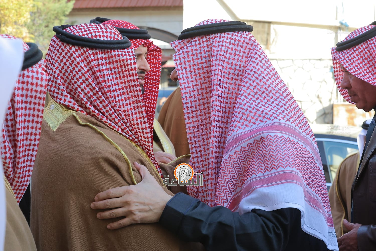 Madar Al-Saa Images 0.7380391831901774