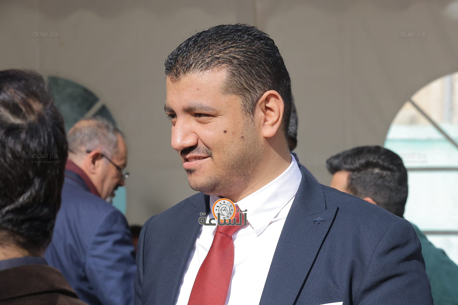 Madar Al-Saa Images 0.7047384868395676