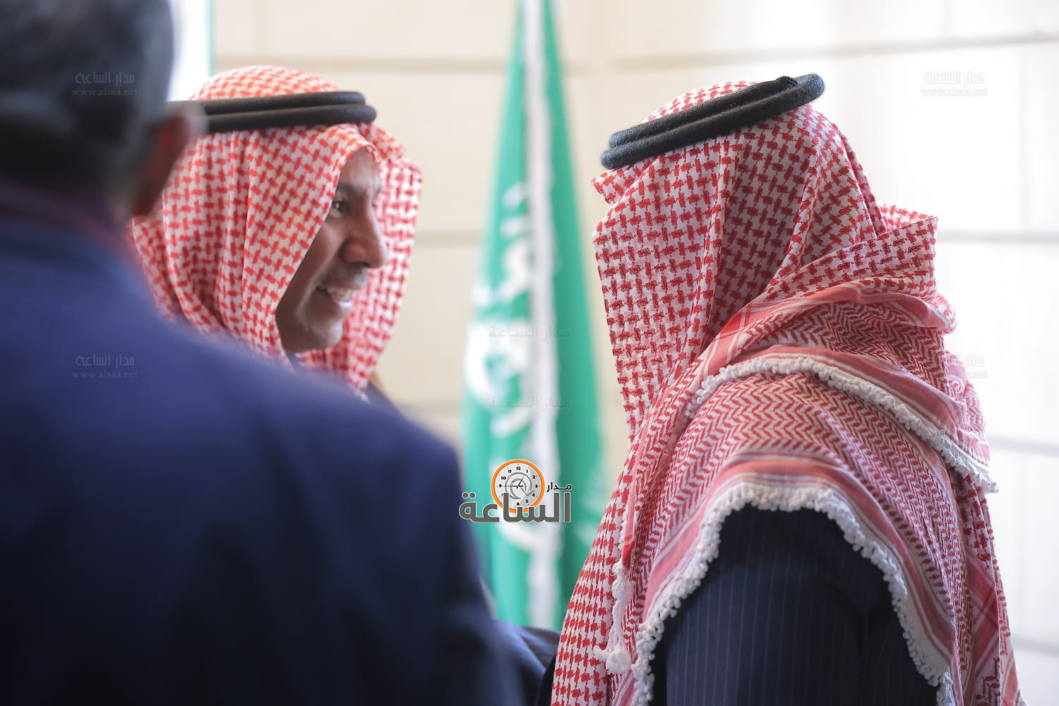 Madar Al-Saa Images 0.6066497131344667