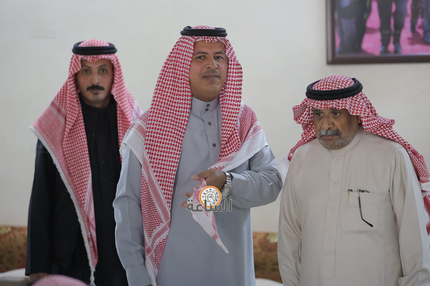 Madar Al-Saa Images 0.9203492392756437