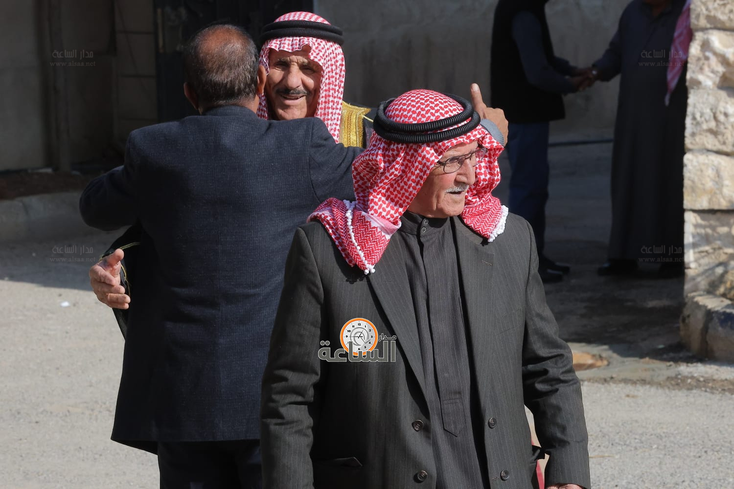 Madar Al-Saa Images 0.24351155513281975