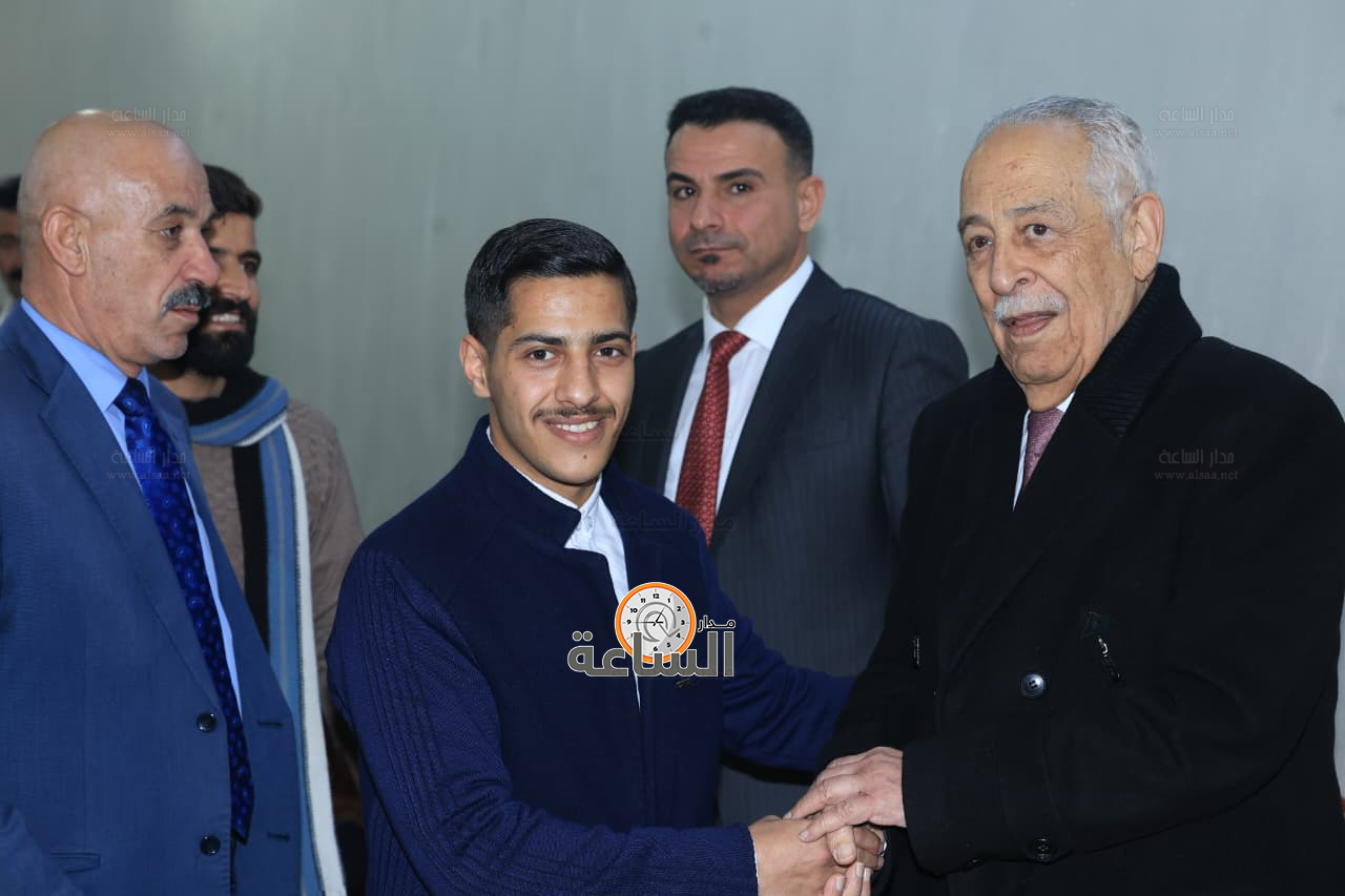 Madar Al-Saa Images 0.9258903237545347