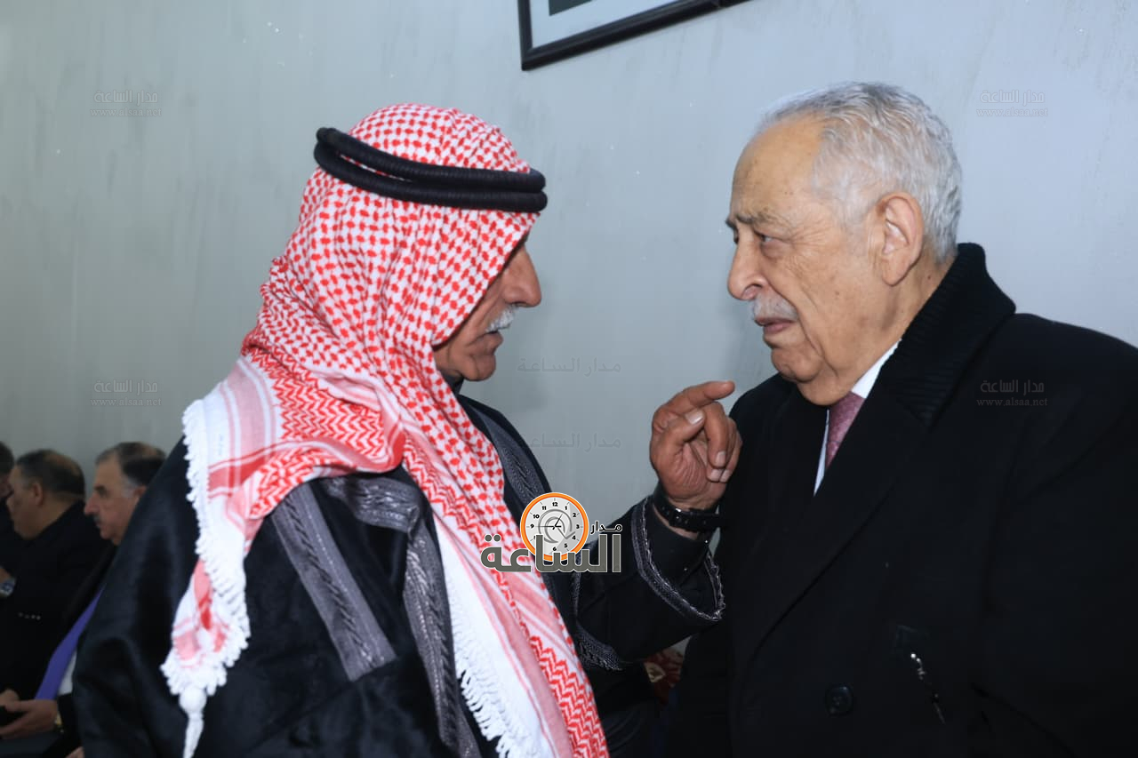 Madar Al-Saa Images 0.40594381309478766