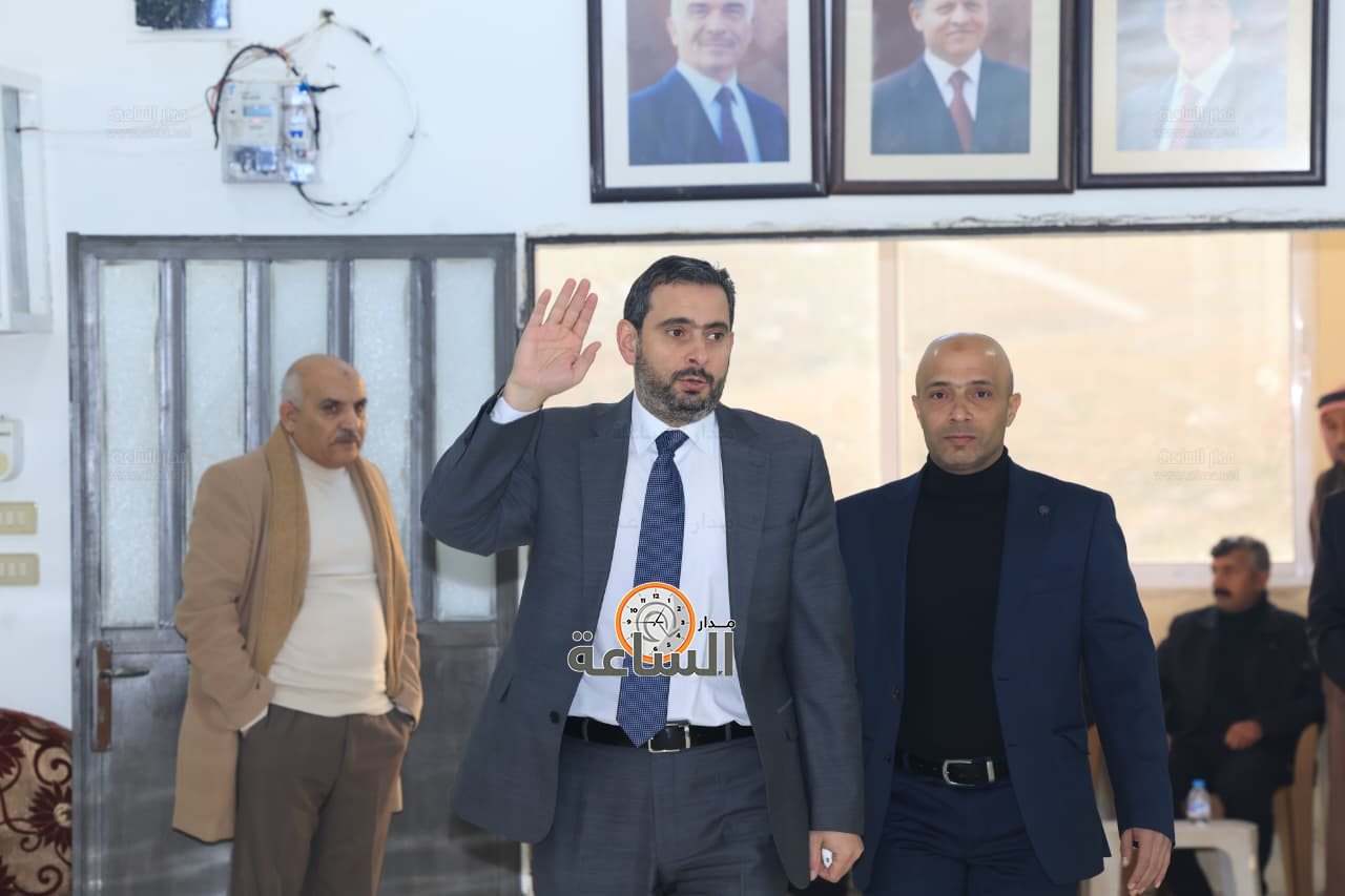 Madar Al-Saa Images 0.5388061479550487