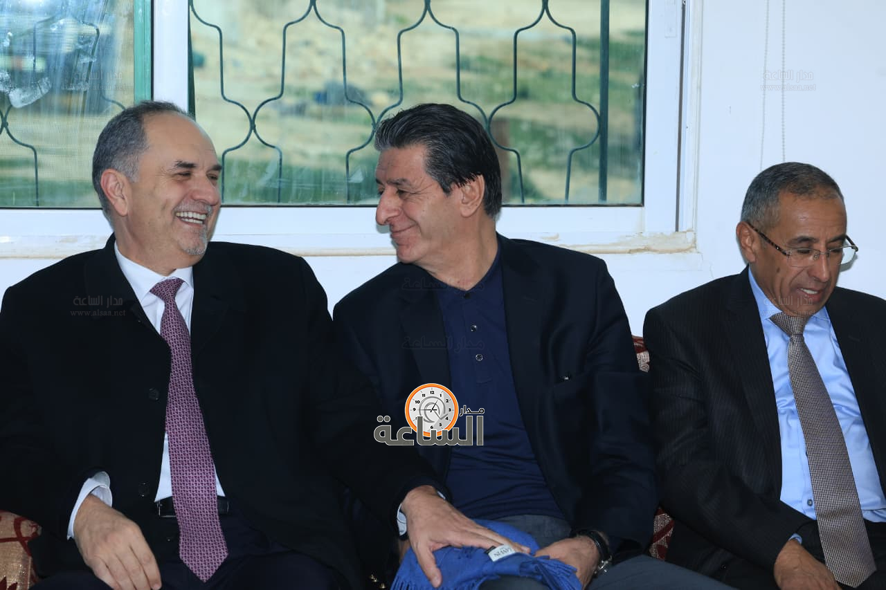 Madar Al-Saa Images 0.04994986822243219