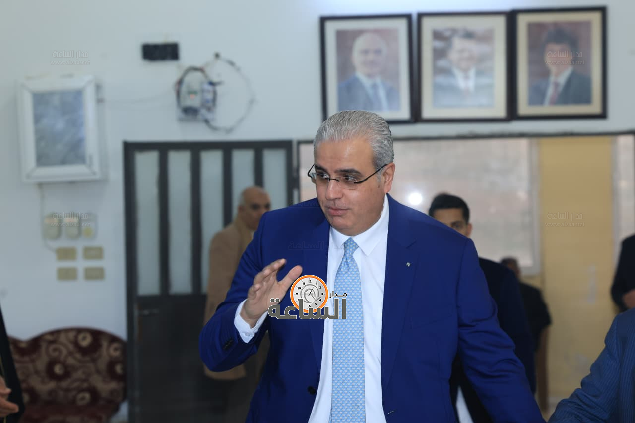 Madar Al-Saa Images 0.32042355006263723