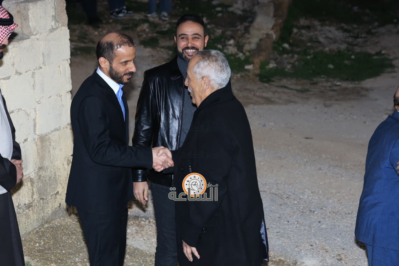 Madar Al-Saa Images 0.9575577873368157