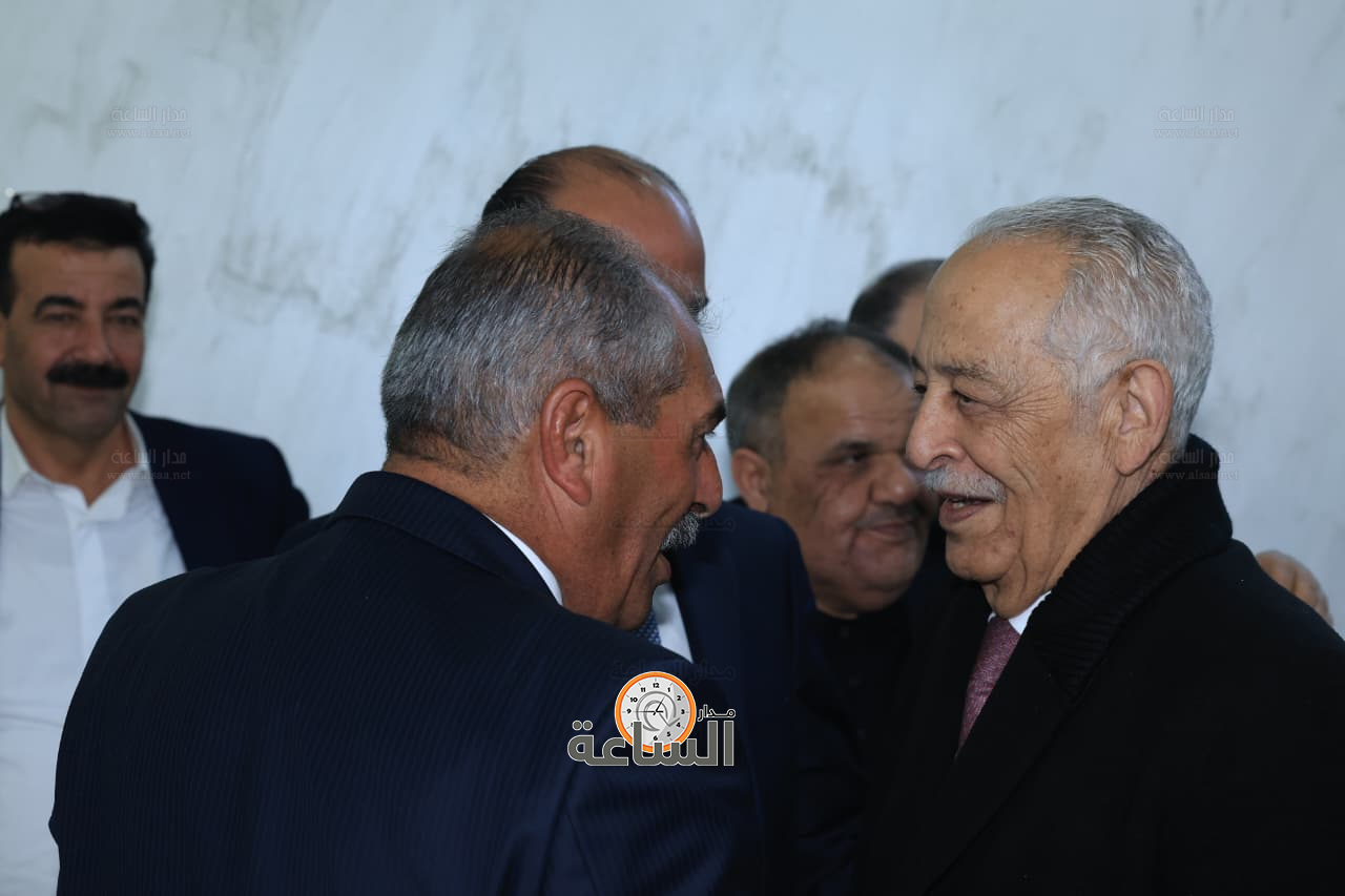 Madar Al-Saa Images 0.8994145141080844