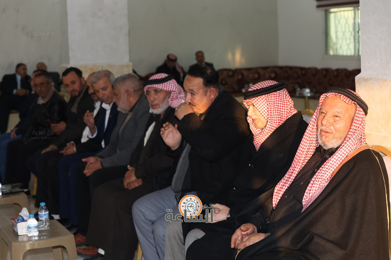 Madar Al-Saa Images 0.7780988392830169