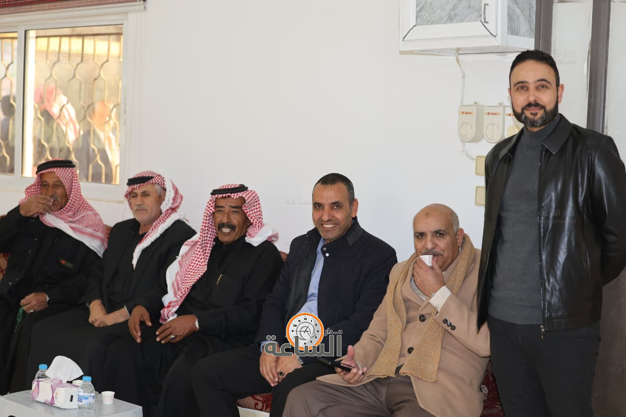 Madar Al-Saa Images 0.8547681552800633