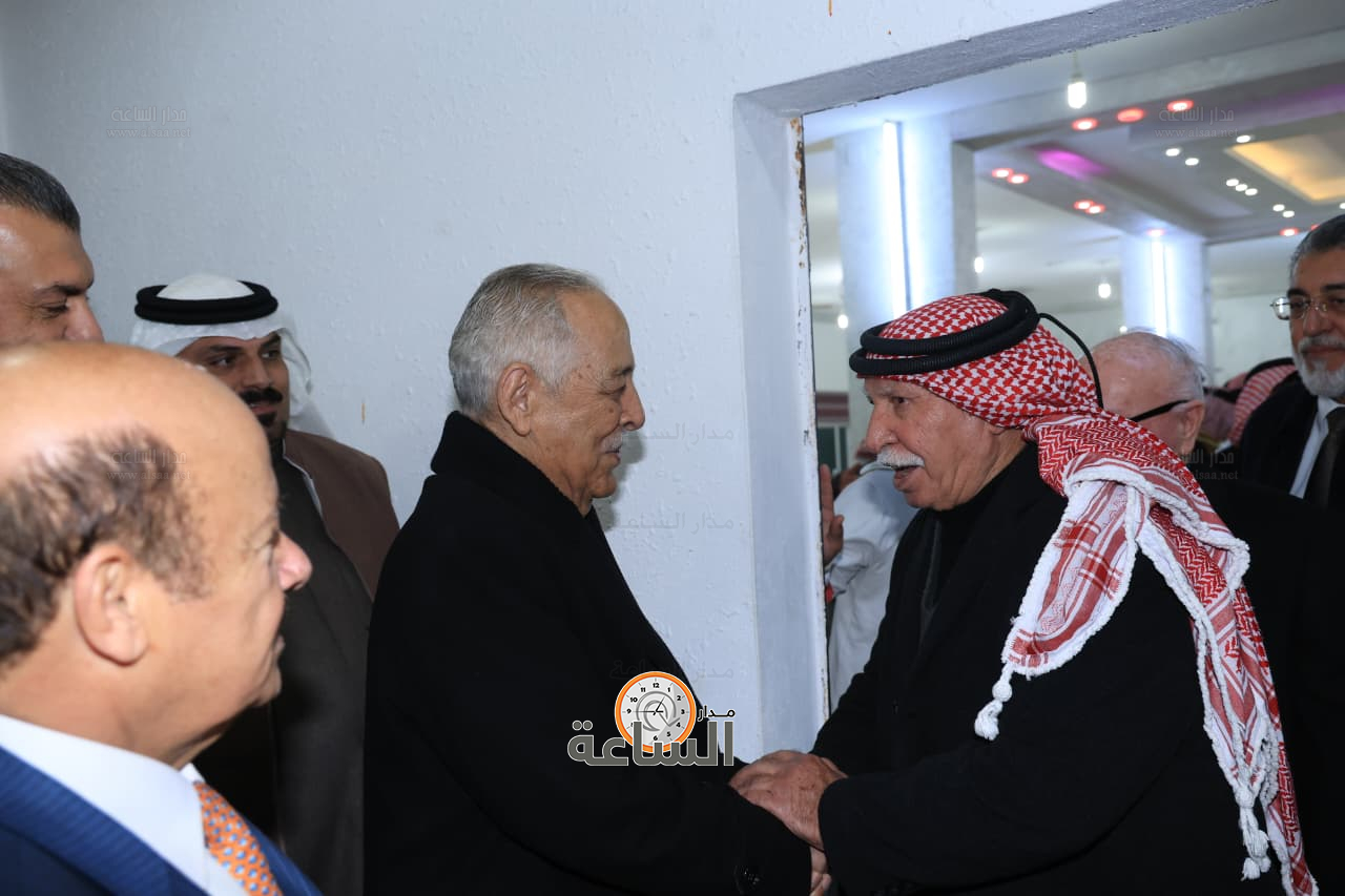 Madar Al-Saa Images 0.7609887109617269