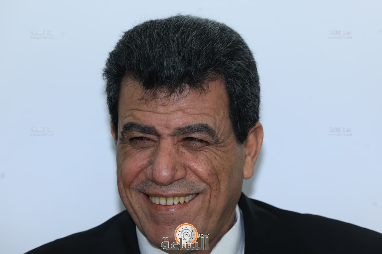 Madar Al-Saa Images 0.8270213802172334