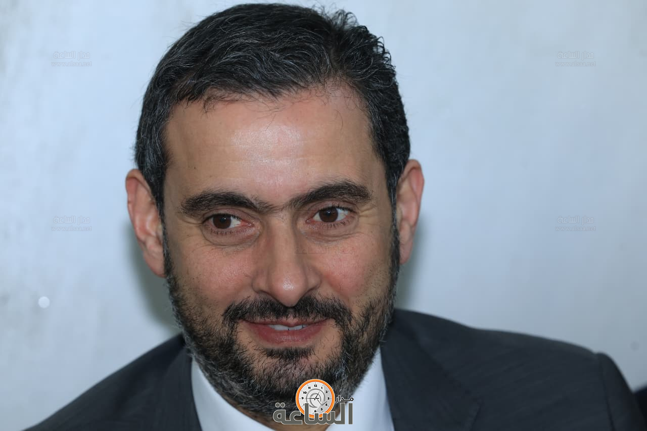 Madar Al-Saa Images 0.6387551575923707