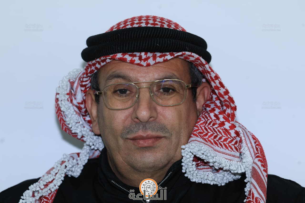 Madar Al-Saa Images 0.15236155498577209