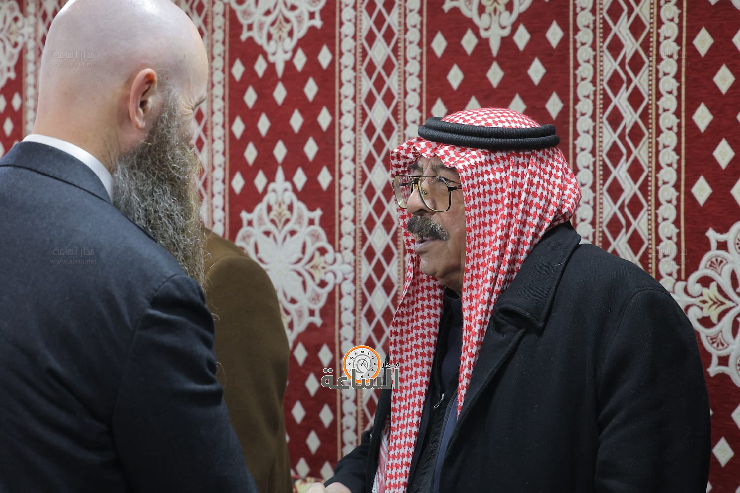 Madar Al-Saa Images 0.29844599317003695