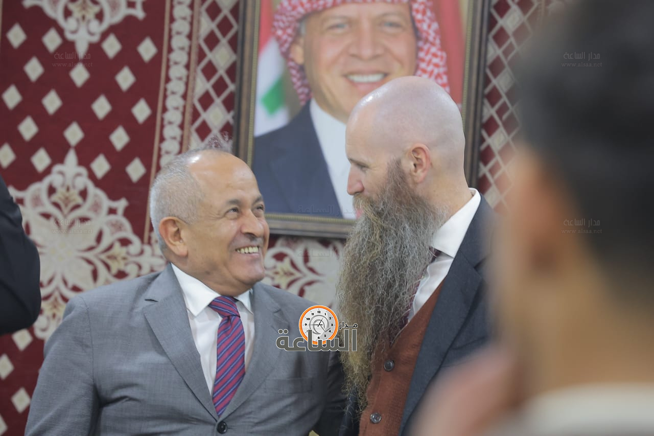 Madar Al-Saa Images 0.6756694468482985