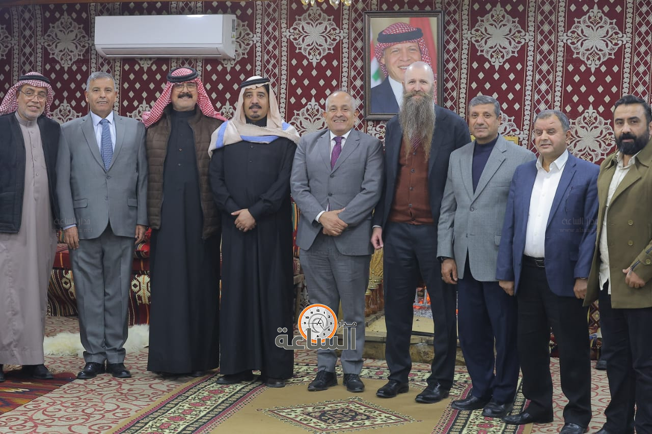 Madar Al-Saa Images 0.8854545804868437