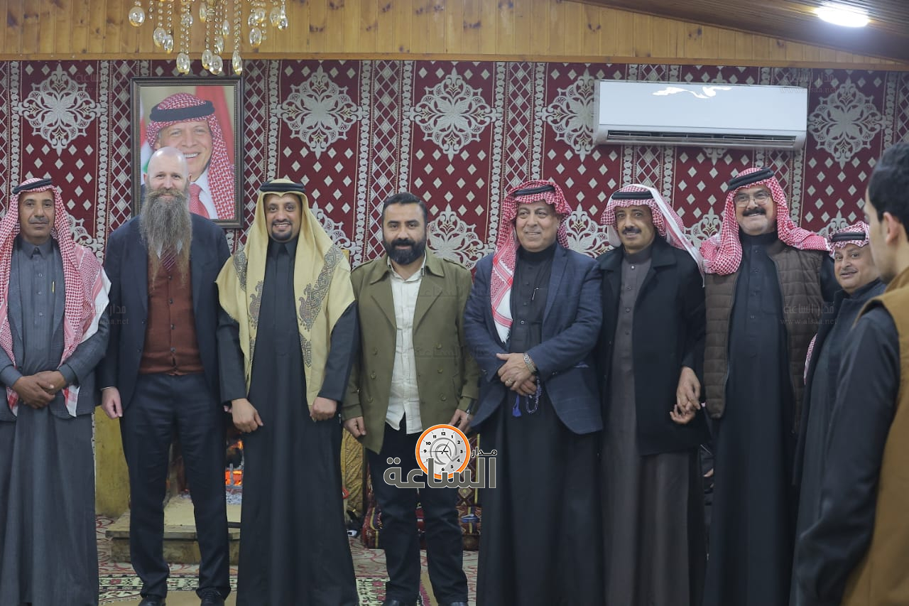 Madar Al-Saa Images 0.9080755028787038