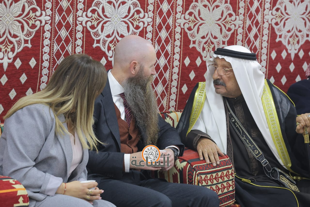 Madar Al-Saa Images 0.3216660750958539