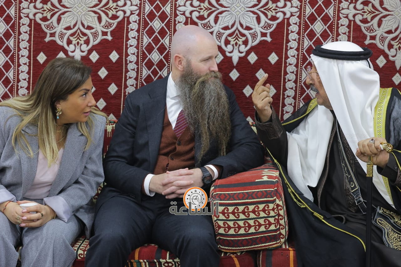 Madar Al-Saa Images 0.5868537245932751